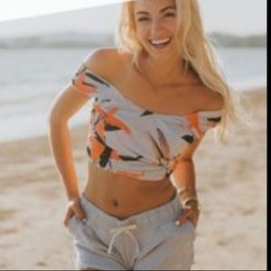 Off the shoulder crop top Albion Fit Large